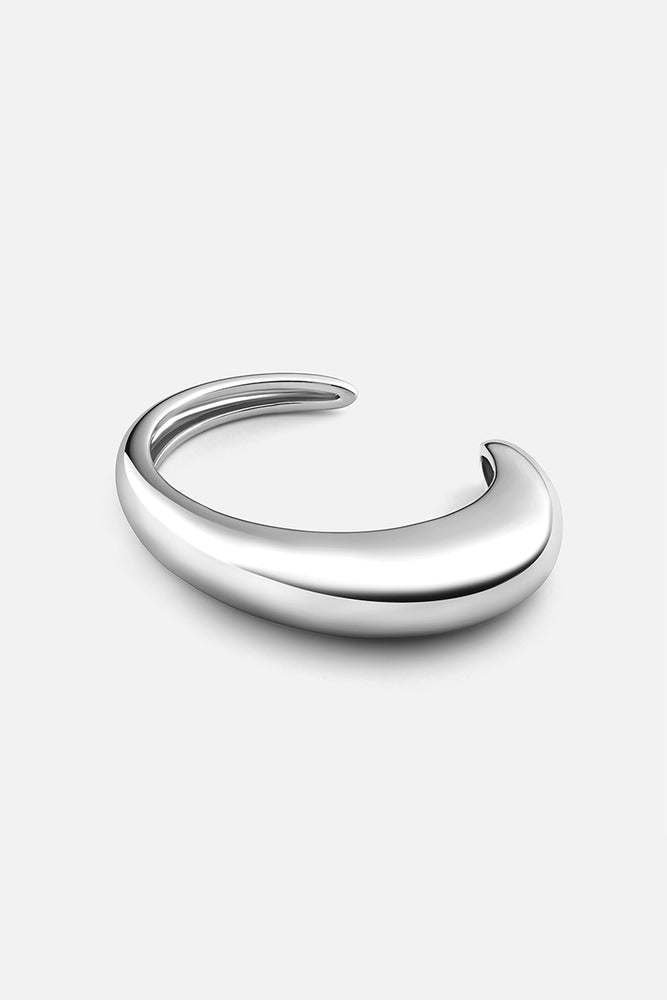 Eterna Curve Bangle