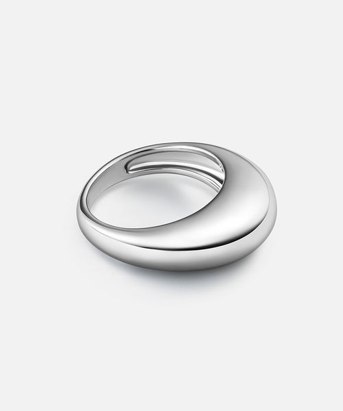 Eterna Curve Ring - Petite