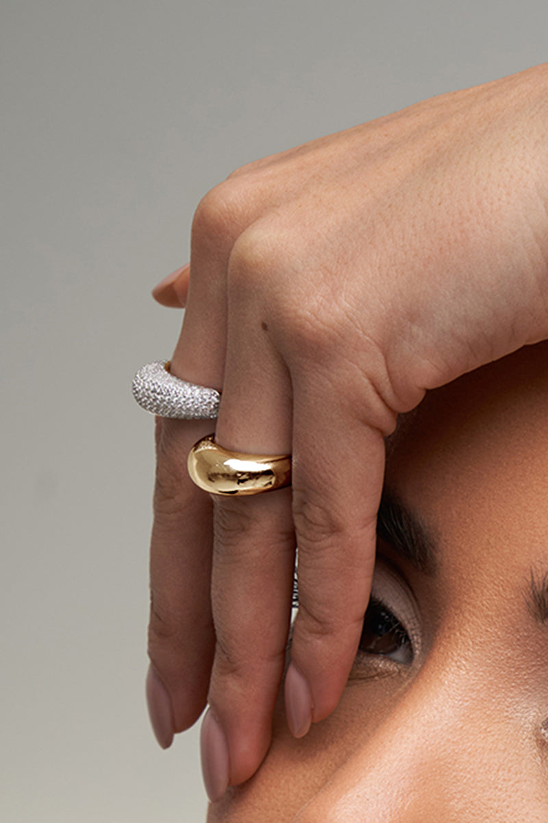 Eterna Curve Ring - Petite