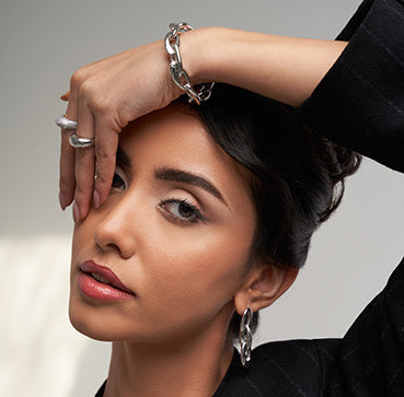 Eterna Curve Ring - Pavé