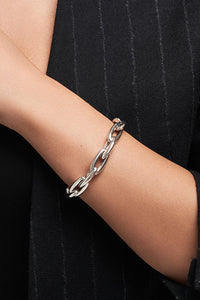 Eterna Twist Bracelet