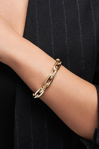 Eterna Twist Bracelet