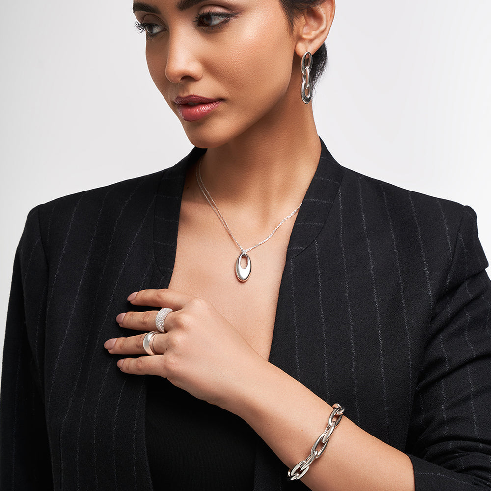 Eterna Curve Ring - Pavé