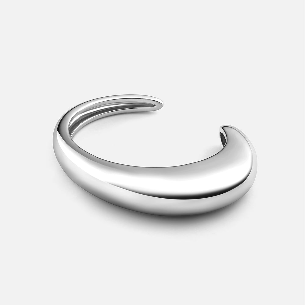 Eterna Curve Bangle